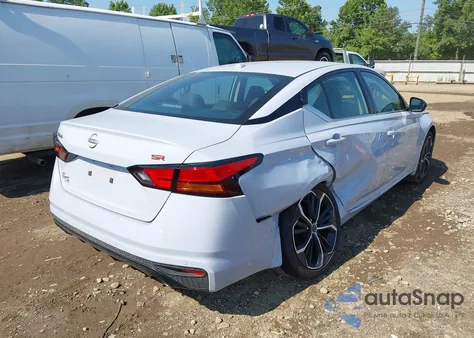 2025 Nissan Altima Sr Fwd из США, поврежденный, VIN 1N4BL4CV6SN328100